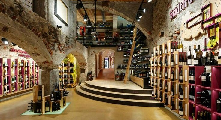 Retail Photo 1